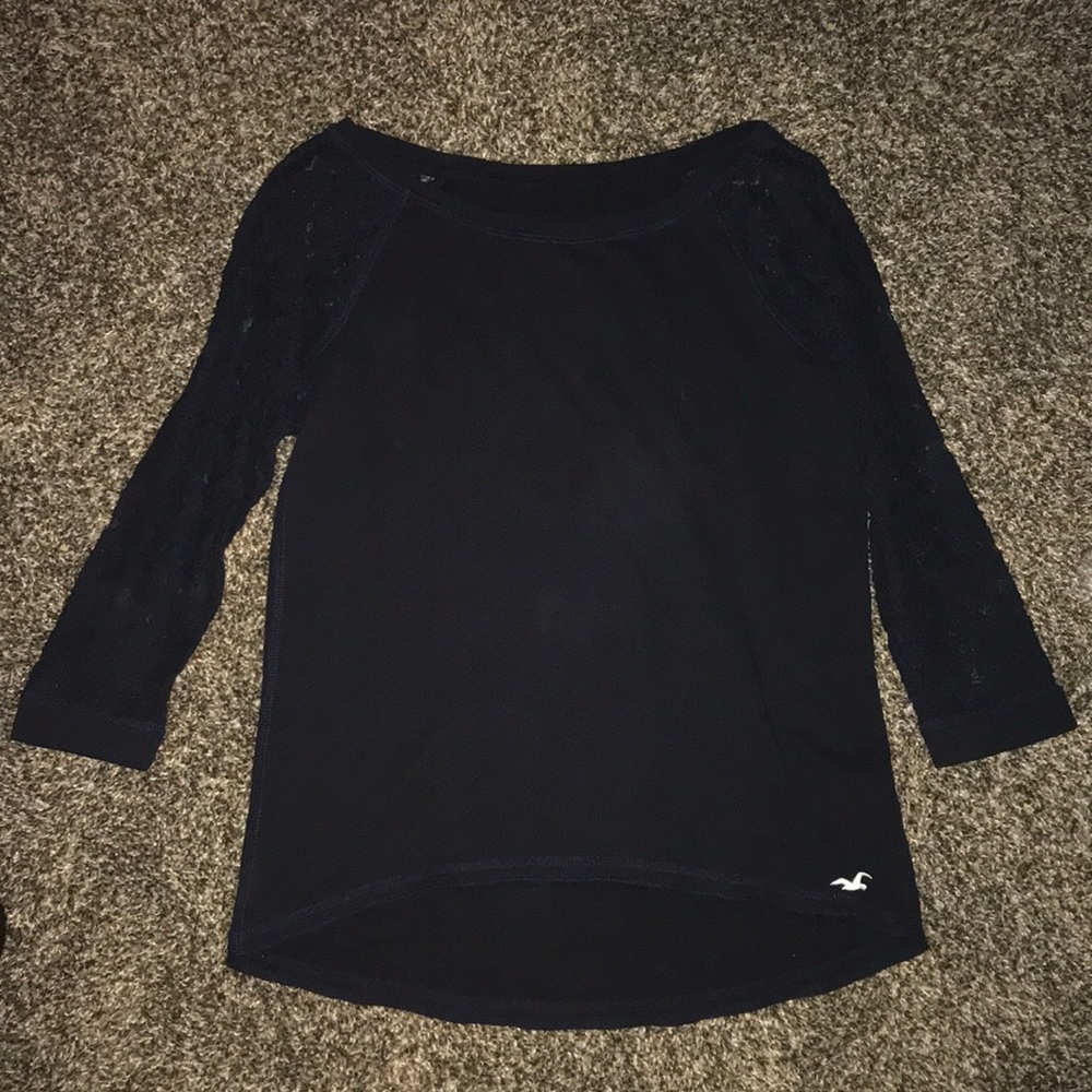 Hollister top
